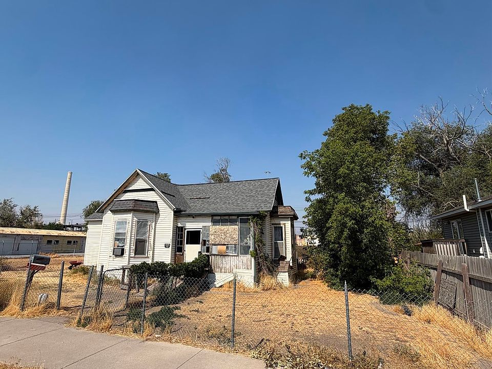 1st image of 820 N Harrison Ave