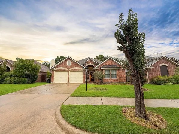 2723 Kimbleton Ct, Houston, TX 77082