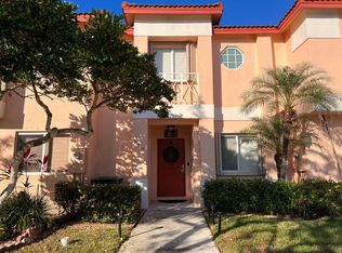 20884 NW 2nd St, Pembroke Pines, FL 33029