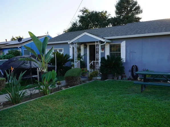 322 Lambuth Ave, Oakdale, CA 95361