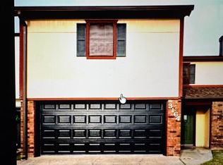 3164 Andes Dr, Port Neches, TX 77651