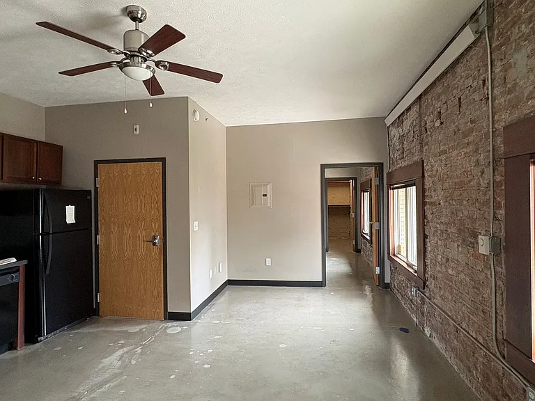 Aerie 147 Lofts — Photo 11