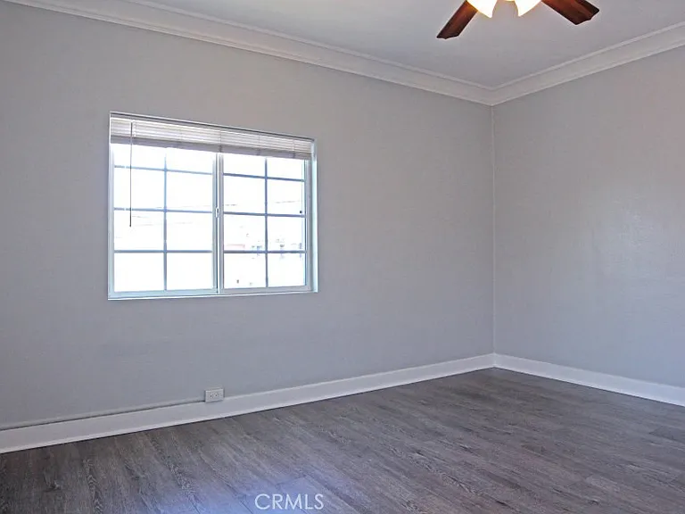 3111 Kenwood Ave — Photo 11