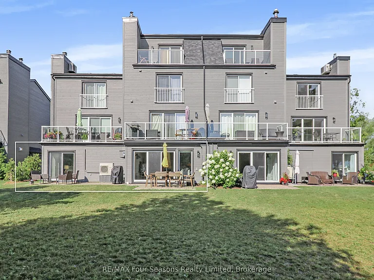 44 Trott Blvd #13 — Photo 32