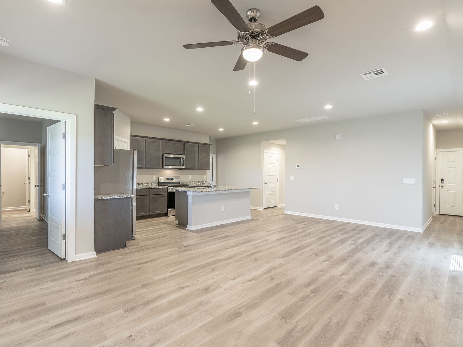 10413 SW 39th St, Mustang, OK 73064 Zillow