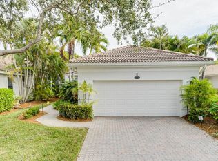 8583 Pepper Tree Way, Naples, FL 34114