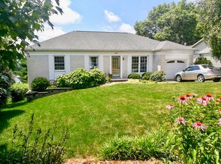 1409 Dogwood Ave, Morgantown, WV