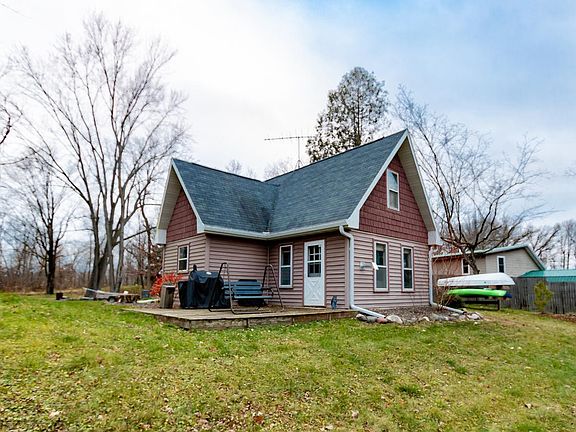 2nd image of 20190 Schadow Ln
