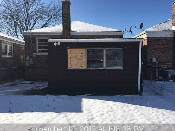 4th image of 7415 S Rockwell St