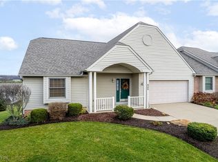 945 Amundsen Dr, Canal Fulton, OH 44614