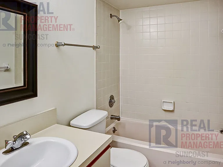 251 Fenwick Dr #14 — Photo 18