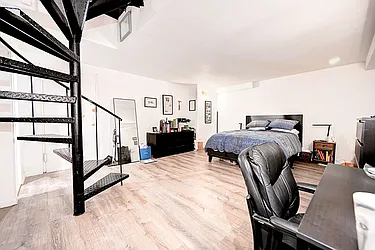 Rented by Urbane Brokerage