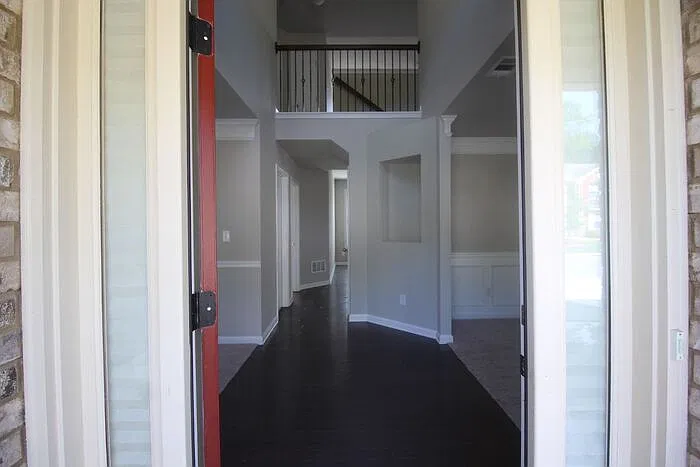 5 bed, 3.0 bath, 2847 sqft, $2,395 — Photo 4