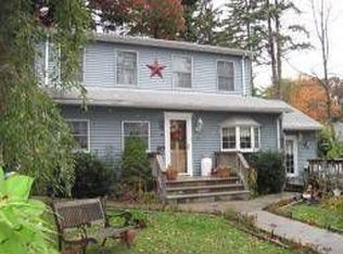 20 Fairview Dr, Hewitt, NJ 07421