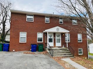 515 Quesenberry St APT 8, Christiansburg, VA 24073