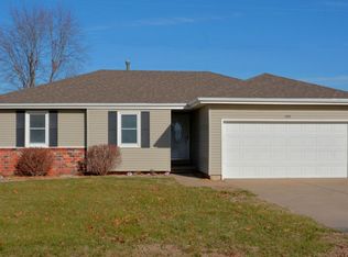 4001 W Young St, Springfield, MO 65803