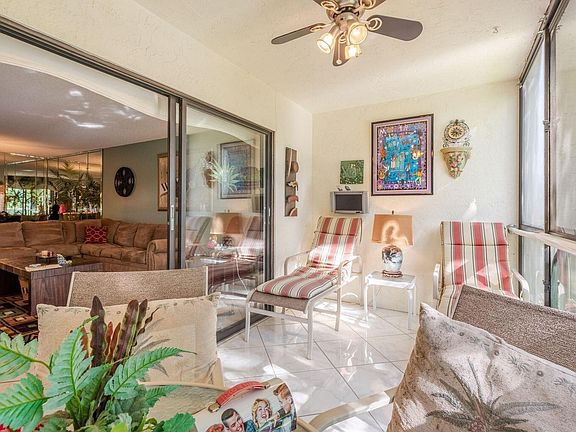 4th image of 7350 Kinghurst Dr APT 306