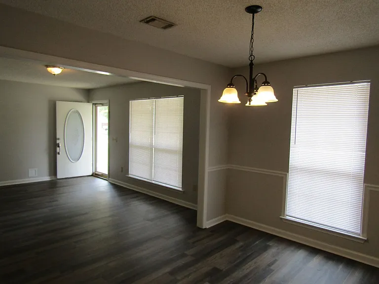 110 Tempest Ln — Photo 7