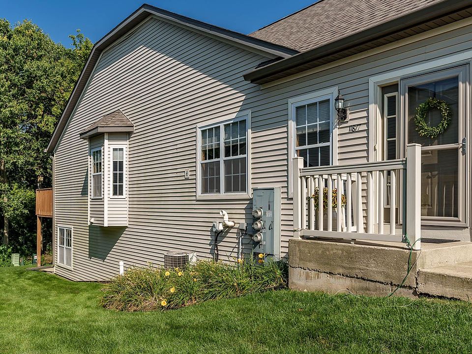 11877 River Hills Pkwy, Rockton, IL 61072 | Zillow