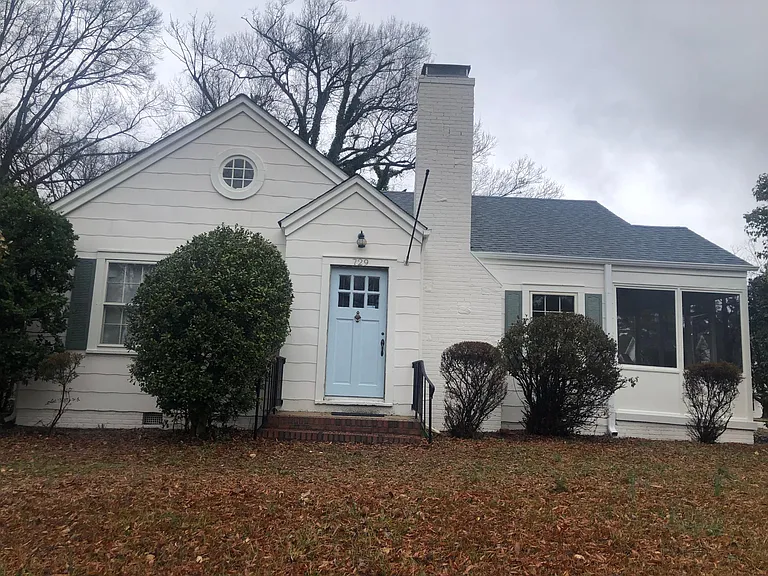 729 E Whitaker Mill Rd — Photo 2