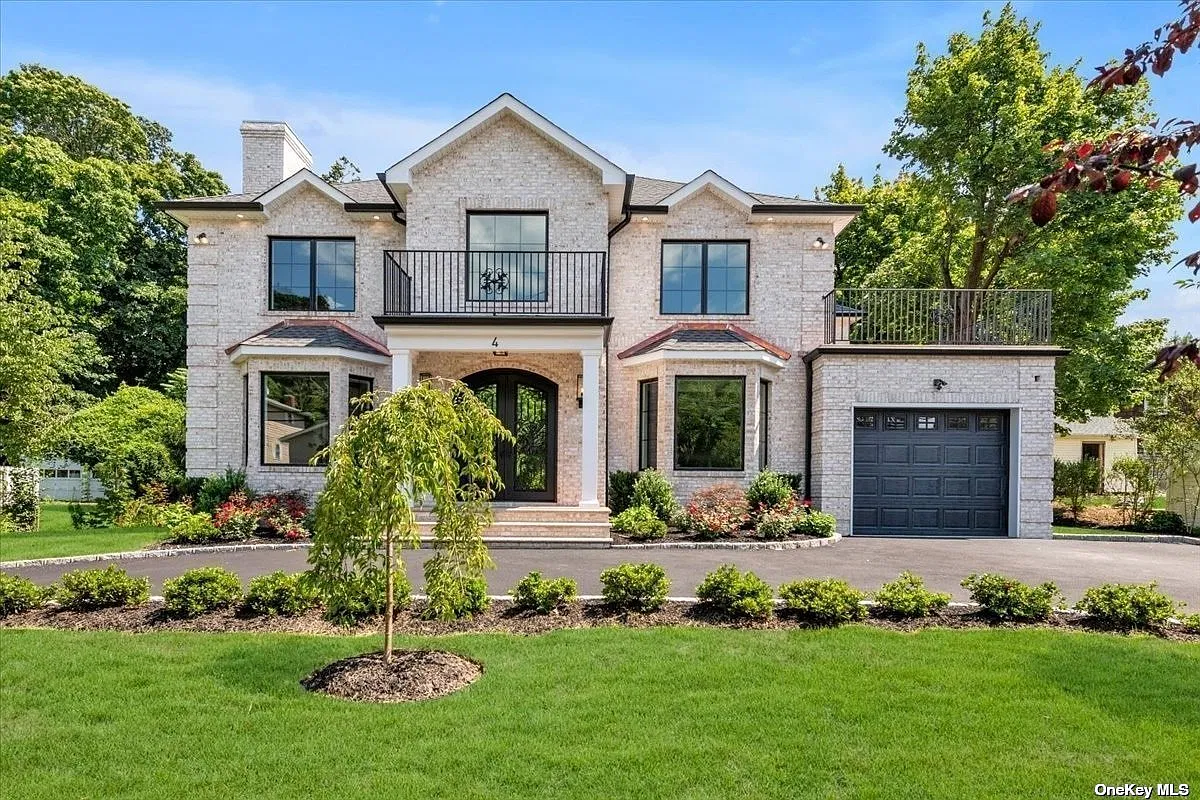 4 Edgewood Place