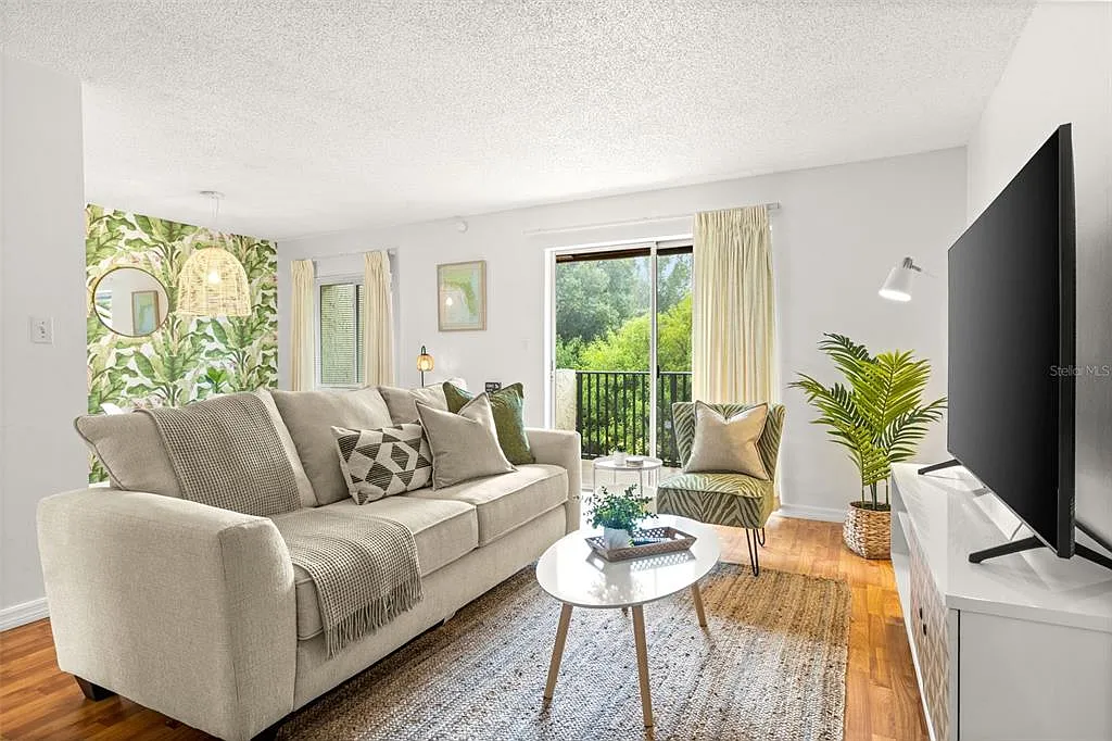 1 bed, 1.0 bath, 590 sqft, $1,495 — Photo 4