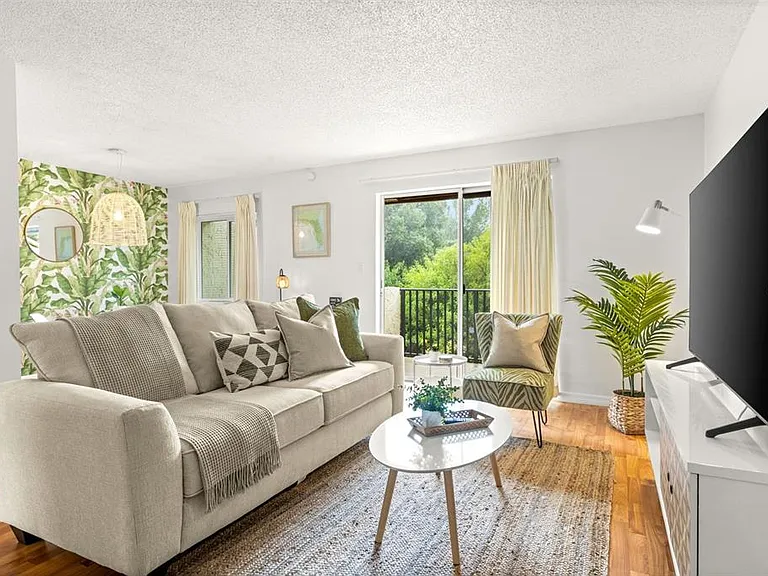 4215 E Bay Dr #1806D — Photo 4