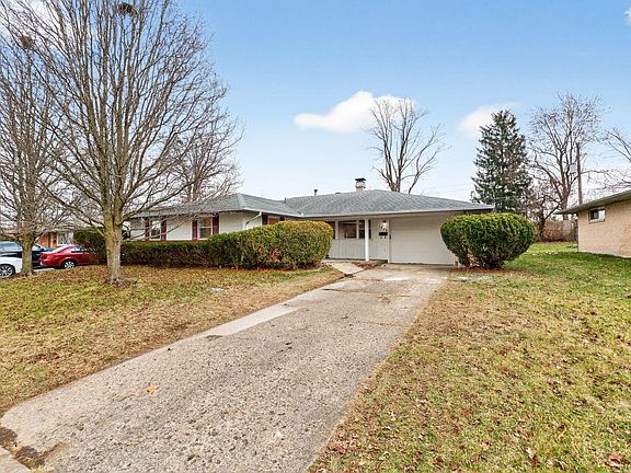3rd image of 1638 Parkinson Dr