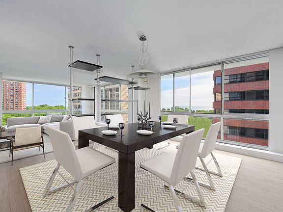 5th image of 320 W Oakdale Ave APT 802