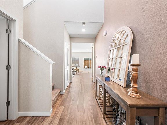 3rd image of 1075 Tulane Court
