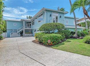745 Eagle Point Dr, Venice, FL 34285