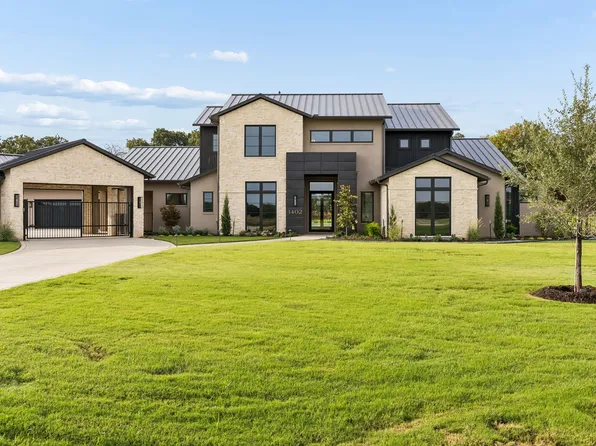 1402 Clydesdale Rd, Bartonville, TX 76226