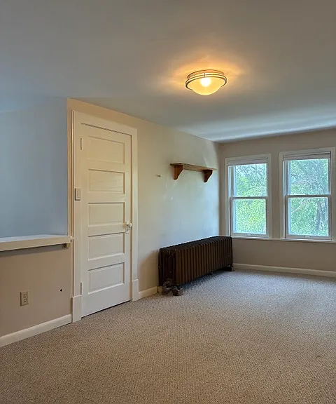 1688 Dayton Ave — Photo 2