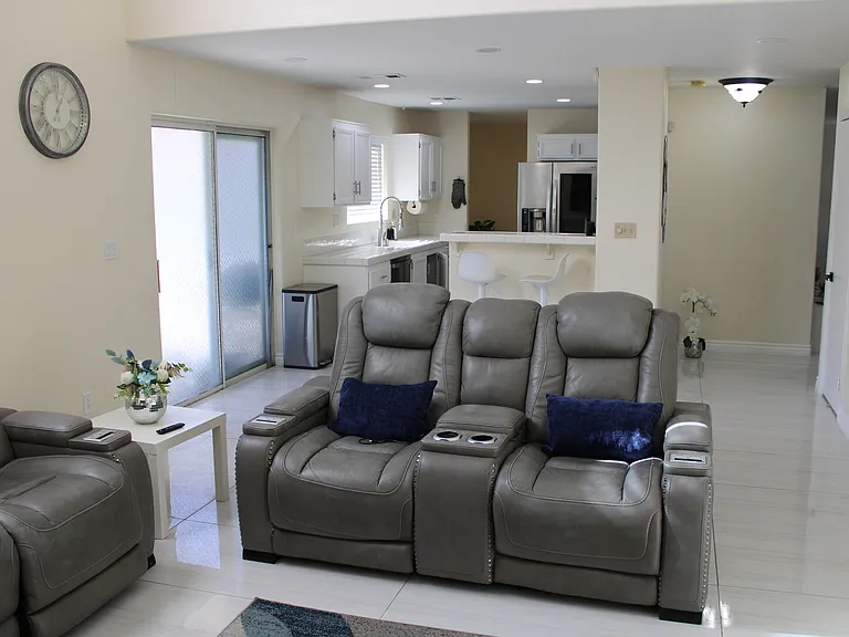 Palm Mesa Dr — Photo 26