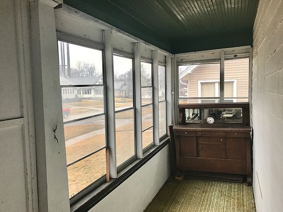 6x26 Enclosed Porch