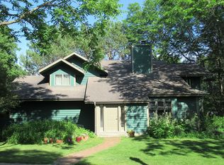 927 Mulberry Ln, Kohler, WI 53044