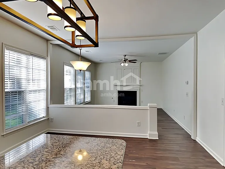 2264 Monthemer Cove Dr — Photo 4