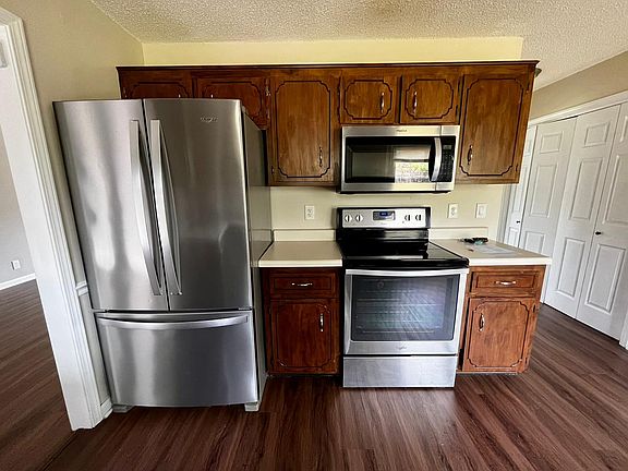 5th image of 2159 Amadeus Dr