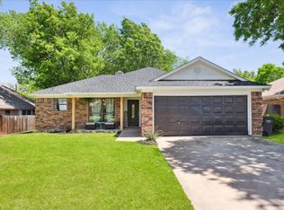 2617 Carten St, Fort Worth, TX 76112