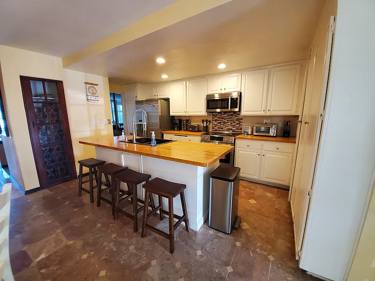 16592 Tiburon Pl — Photo 9