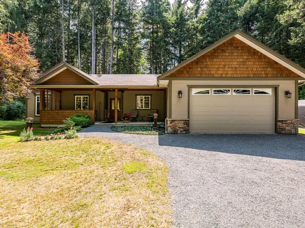 307 Bates Dr, Comox Valley, BC V0R 1W0