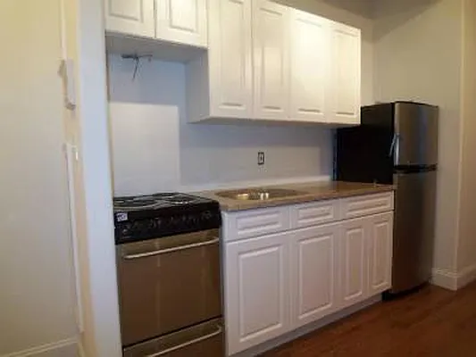 Rented by Centric New York | media 12