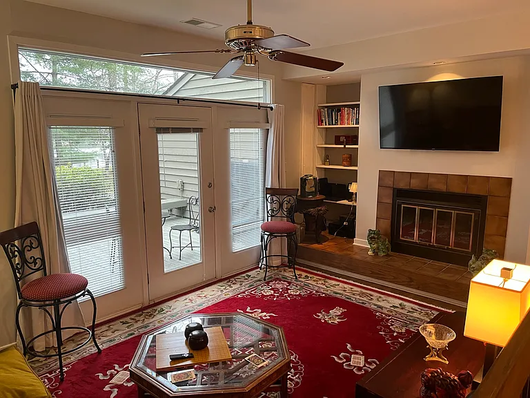 12423 New Point Dr — Photo 2