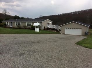 142 Moore Rd, Butler, PA 16001