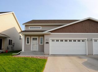 1146 44th Ave W, West Fargo, ND 58078