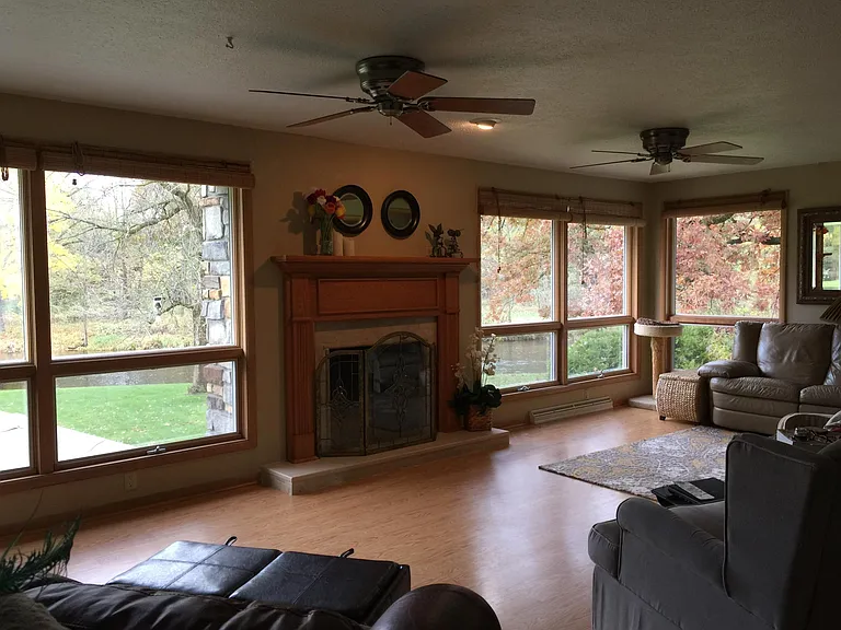 Upstairs living room