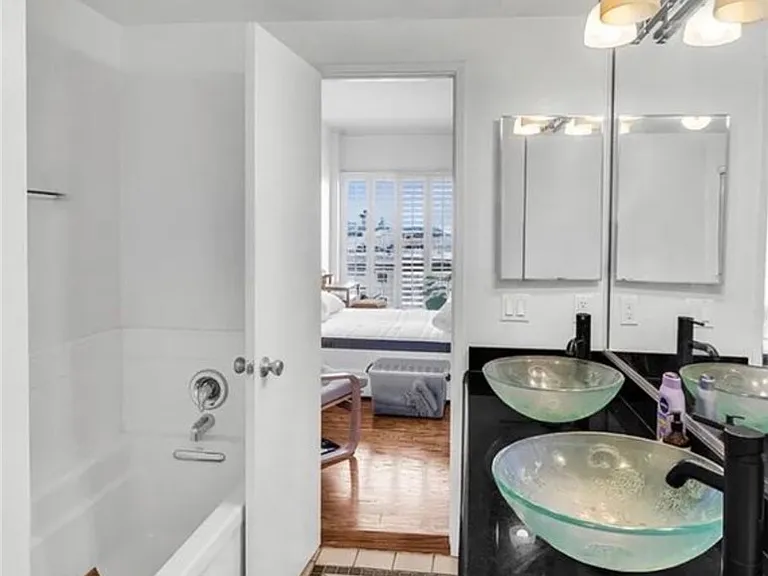 1115 S Elm Dr #512 — Photo 16
