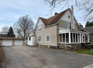 21 W Shepard St, Hartford, MI 49057