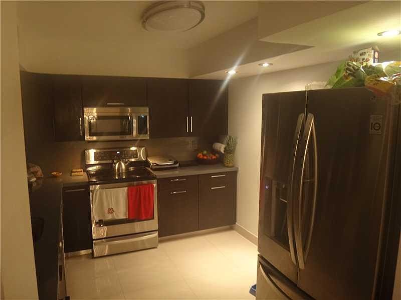 1st image of 3600 Mystic Pointe Dr APT 409