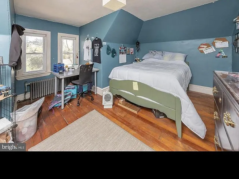 310 University Blvd — Photo 15